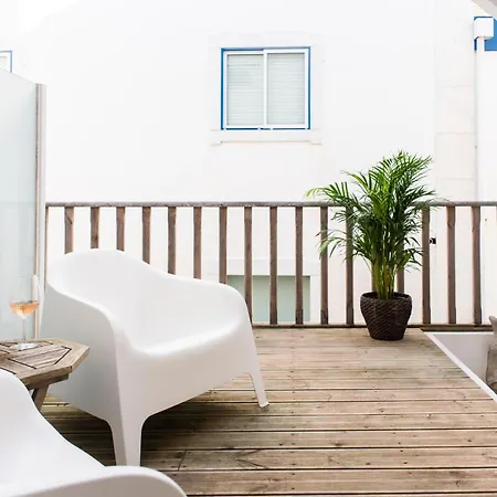Central 3 Bedroom Apartment In Ericeira Exterior photo